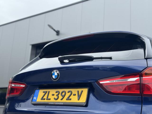 BMW X1 sDrive18i High Executive | Sportstoelen | LED | Keyless | HUD | Trekhaak