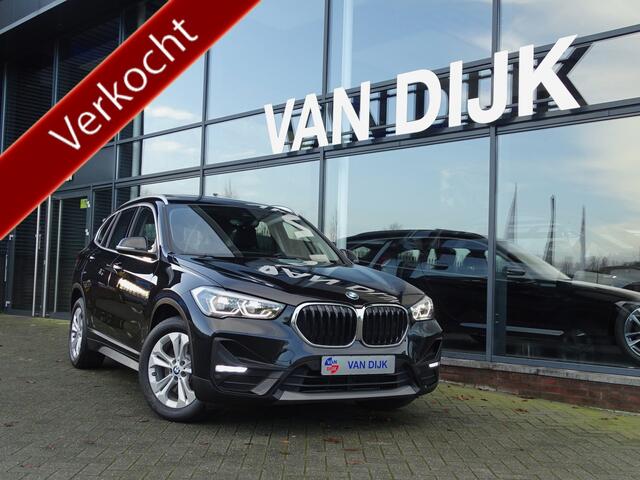 BMW X1 xDrive25e Exe. Pano.Dak Camera Elek.Stoelen ADA.LED Head-up HiFi Apple CarPlay Nav.Plus 17" LM Velgen