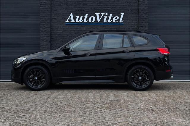 BMW X1 xDrive25e | Elektrische Klep | PDC V + A | LED | Apple Carplay | DAB