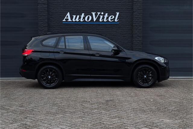 BMW X1 xDrive25e | Elektrische Klep | PDC V + A | LED | Apple Carplay | DAB