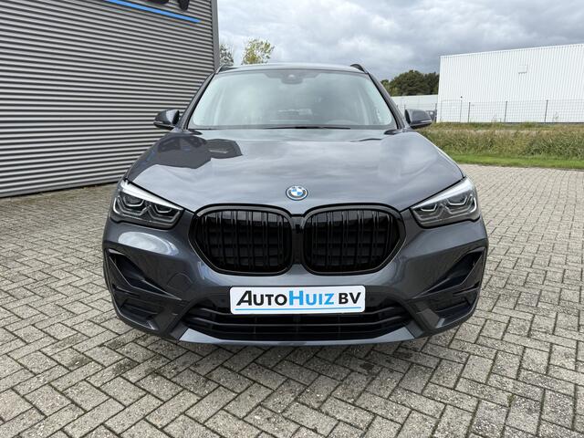 BMW X1 xDrive25e High Executive Sport Line Head-Up Display LED Elek Stoelverstelling Navi Plus PDC 18 Inch