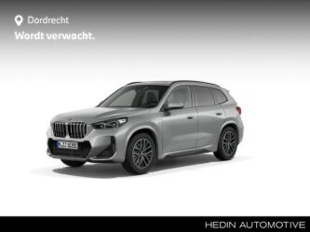 BMW X1 xDrive25e | M-Sport | Panorama | Trekhaak | Voorbereiding Driving Assistant Plus | verwacht Nov 2025