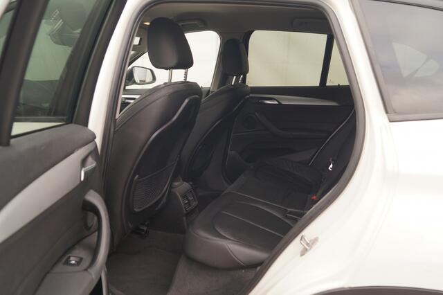 BMW X1 xDrive25e PHEV Business Edition Plus -LEER-ECC-NAVI-