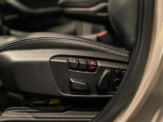 BMW X1 xDrive25e Executive X-Line | Panorama | Camera | 4x4 | Navigatie | Leder