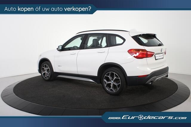 BMW X1 sDrive20i High Executive *Leer*Ambiente*Trekhaak*
