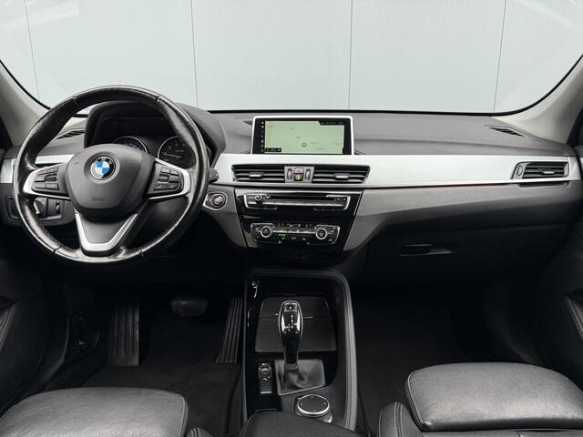 BMW X1 sDrive20i High Executive Automaat Navigatie/Trekhaak.