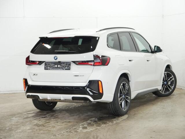 BMW X1 xDrive30e | M-Sport | Harman/kardon | Stoel + stuurverw | Head-Up | Co Pilot | Trekhaak