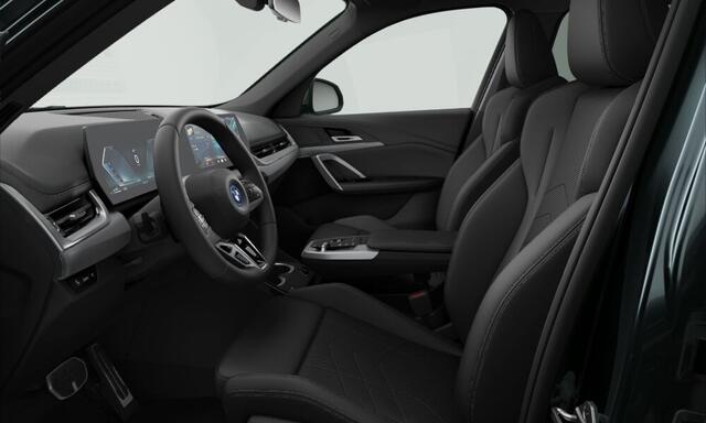 BMW X1 xDrive25e M-Sport | Panorama | Voorbereiding Driving Assistant Plus | Trekhaak | Camera