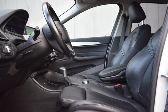 BMW X1 SDrive20i Automaat Centennial High Executive Zwart Leder | LED | Sportstoelen | Full Map Navi | Trekhaak