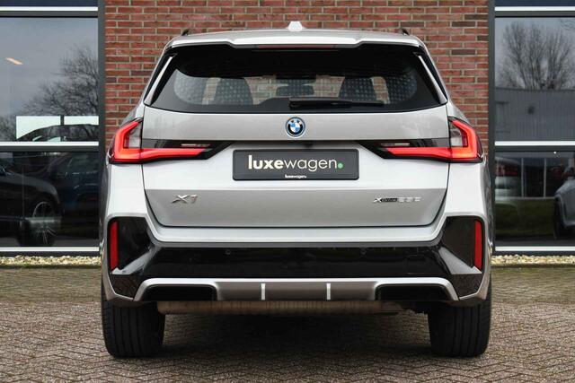 BMW X1 xDrive25e M-Sport Pano Trekhaak Camera 3786km!