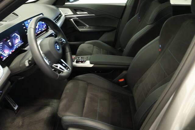 BMW X1 xDrive30e / Opendak / Harmankardon / HUD / ACC / Cam