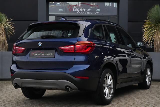 BMW X1 sDrive20i Executive 192pk Navigatie/Climate/Camera