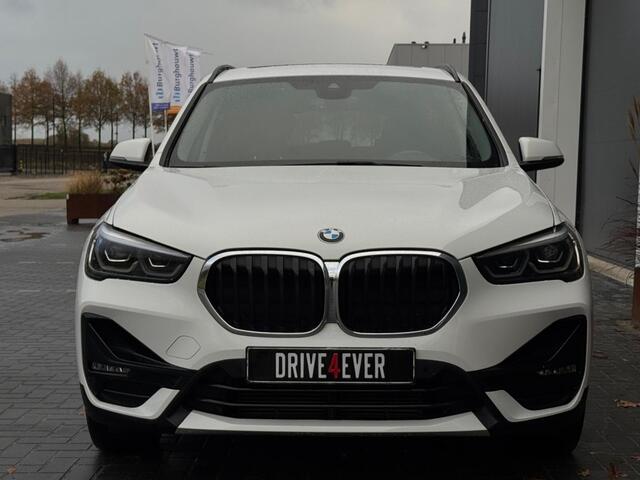 BMW X1 sDrive18i High Exec M22 PANO NAVI CAMERA PDC LEDER LED