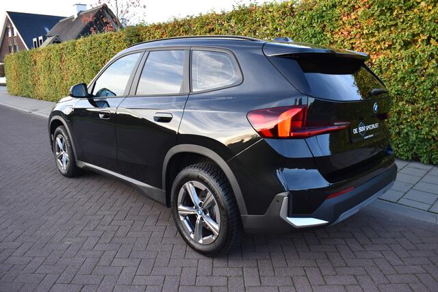 BMW X1 xDrive30e '23 326PK 4WD Sléchts 24dkm NIEUWSTAAT!