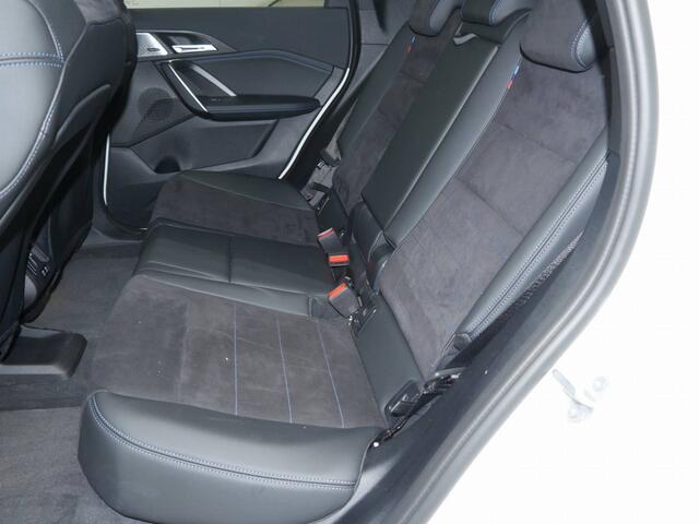 BMW X1 xDrive25e M-Sport | Trekhaak | Head-Up | Actief zetels | CoPilot | Harman Kardon