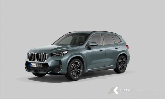 BMW X1 25e xDrive M Sport | Panorama | Shadow | Camera | Elek. Trekhaak | Adap. led | Stoelverwarming | 19' inch |
