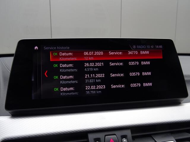 BMW X1 sDrive18i High Executive * M-PAKKET * 20 INCH * HEAD-UP * DEALER ONDERH. !!