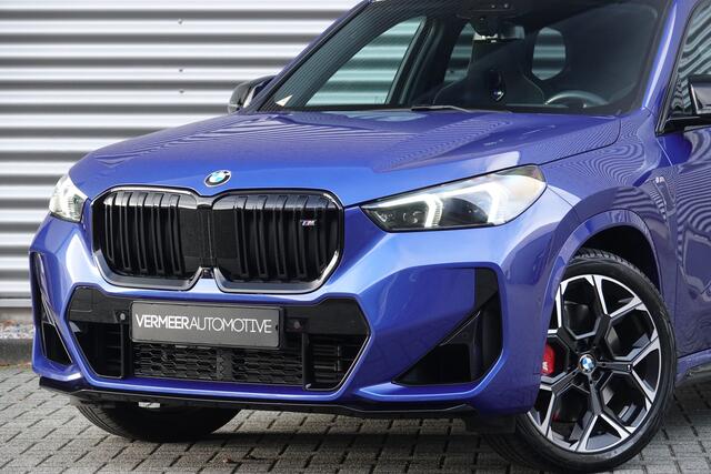 BMW X1 M35i | M sport Pro | Panorama | HUD | M Sportstoelen | Memory |