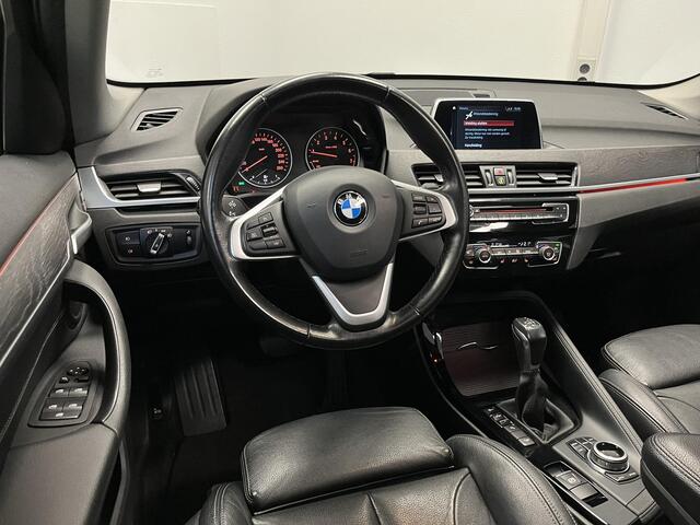 BMW X1 xDrive20i High Executive | LEDER | CAMERA | PANO | NAVI |