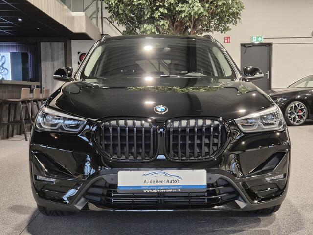 BMW X1 xDrive25e Executive Sportline | Camera | Navigatie | Stoelverwarming | 4x4