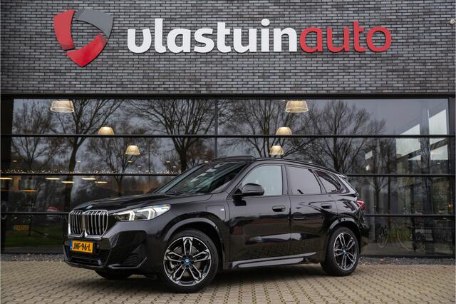 BMW X1 xDrive25e , Panoramadak, 360°camera, Sfeerverlichting,