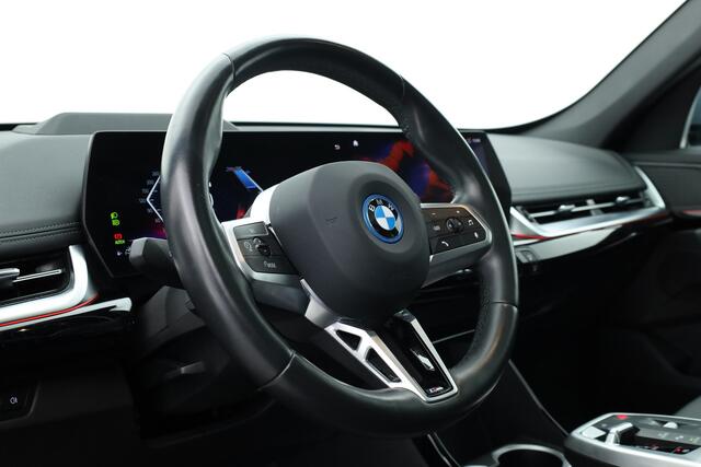 BMW X1 xDrive25e M Sport | Pano | Trekhaak | HUD | Camera | Leder | CarPlay