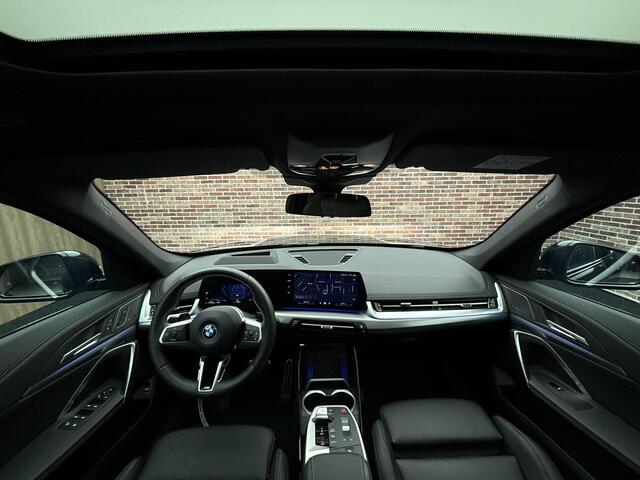 BMW X1 xDrive30e Origineel NL | Service inclusive | Stoelmassage | Panorama | Dashcam | harman/kardon | Elektr. trekhaak | Lak Coating