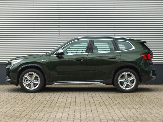 BMW X1 xDrive25e - xLine - Pano - Trekhaak - Camera - Stuurwiel verwarmd