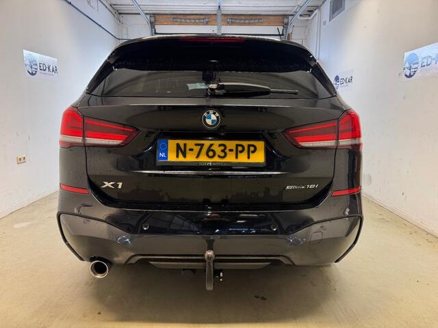 BMW X1 sDrive18i High Executive M-PAKKET LEER ACC LANEASSIST TOP STAAT