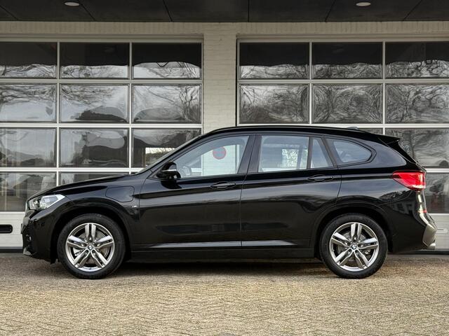 BMW X1 xDrive25e M SPORT | SPORTSTOELEN | TREKHAAK | STOELVERWARMING |