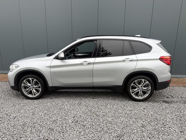 BMW X1 sDrive18i Automaat Executive Sportline