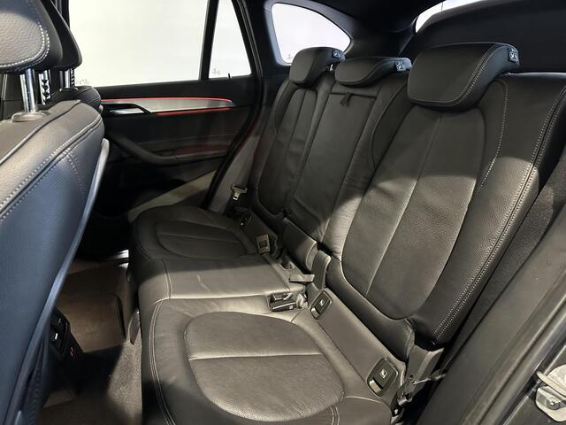 BMW X1 sDrive20i Business Edition Plus M SPORT | NAVIGATIE | ACHTERUITRIJCAMERA | PARKEERSENSOREN VOOR-/ACHTER | STOEL-/STUURVERWARMING
