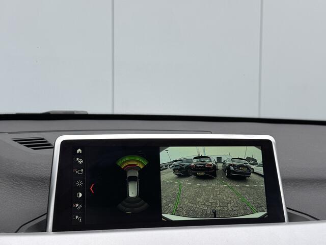 BMW X1 sDrive18i High Executive Trekhaak/Camera/18inch.