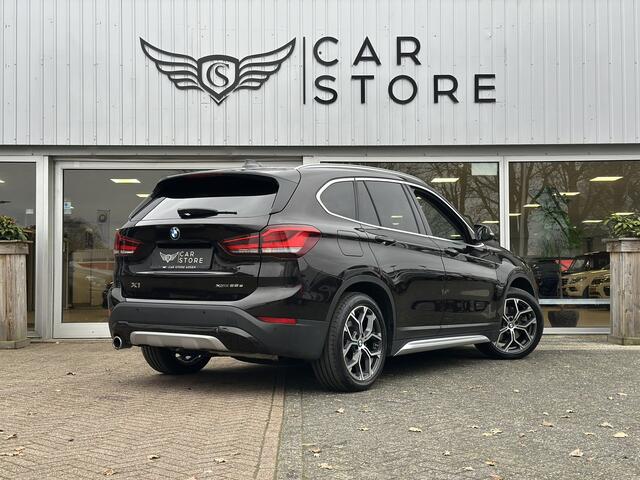 BMW X1 xDrive25e |LED|HEAD UP|SFEER|ST VWM|LEDER|LM VELGEN 18''|CLIMA