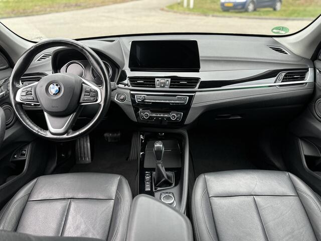 BMW X1 xDrive25e |LED|HEAD UP|SFEER|ST VWM|LEDER|LM VELGEN 18''|CLIMA