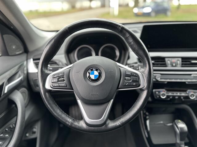 BMW X1 xDrive25e |LED|HEAD UP|SFEER|ST VWM|LEDER|LM VELGEN 18''|CLIMA