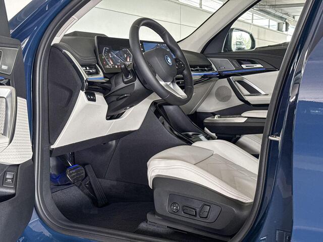 BMW X1 xDrive25e | xLine | Innovation Pack | Comfort Pack | Trekhaak