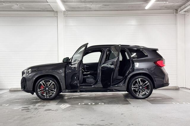 BMW X1 xDrive25e | M-Sport Pro | Innovation Pack | Comfort Pack | Driving Assistant Plus | Stoel Massage | Harman/Kardon | Comfort Access | Special Request Gun Metal II