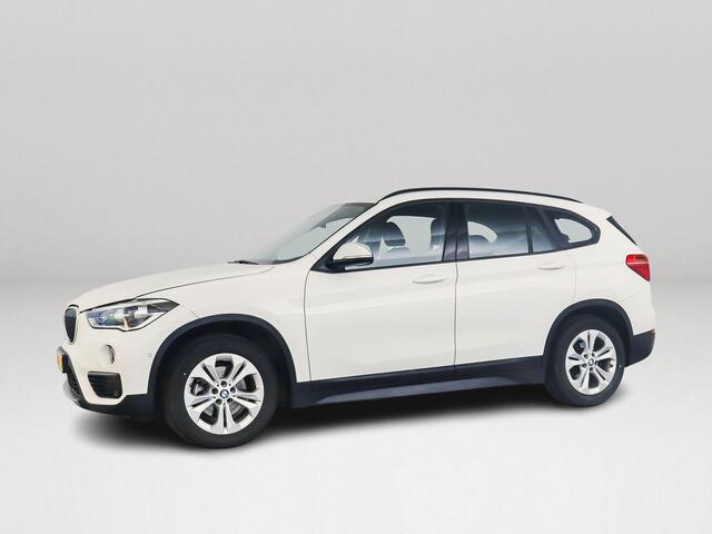 BMW X1 sDrive18i | Parkeersensoren | Navigatie