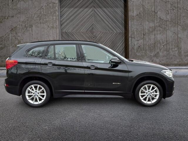BMW X1 sDrive18d High Executive
