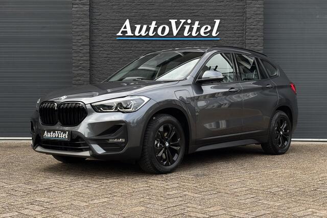 BMW X1 xDrive25e | Elektrische Klep | PDC V + A | LED | Apple Carplay | DAB | 15x op voorraad !