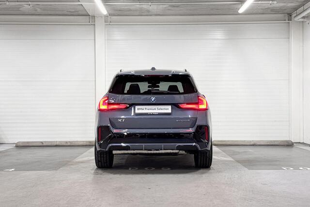 BMW X1 xDrive25e | M-Sport Pro | Travel Pack | Innovation Pack | Comfort Pack | Driving Assistant Plus | Harman/Kardon | Panoramadak | Comfort Access | Trekhaak