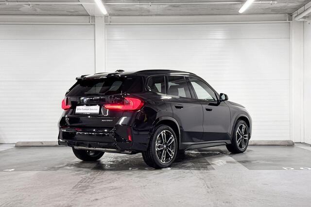 BMW X1 xDrive25e | M-Sport Pro | Travel Pack | Premium Pack | Driving Assistant | Harman/Kardon | Panoramadak | Comfort Access | Trekhaak