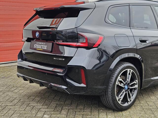 BMW X1 xDrive30e M-Sport | Pano | Memory