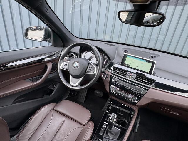 BMW X1 sDrive20i High Executive | Trekhaak afnb. | Panodak | Head Up | Camera | Elk. A-klep | Leder | Prijs Rijklaar!!