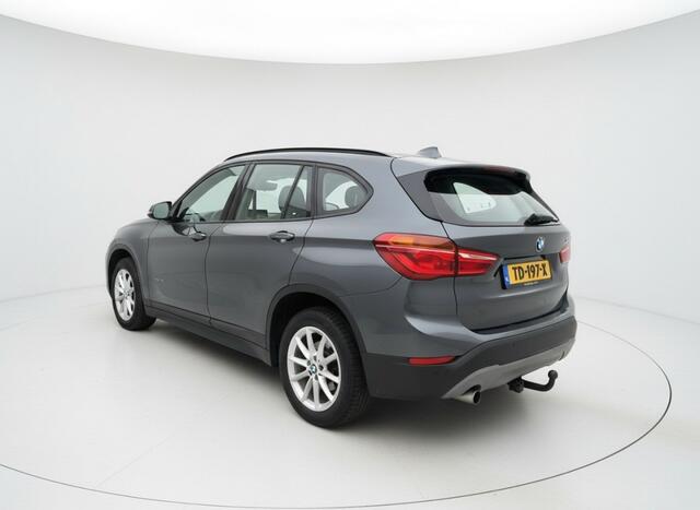 BMW X1 SDRIVE18I EXECUTIVE, Xenon, Navi, AUT