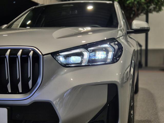 BMW X1 sDrive18i High Executive M-Sport | Camera | Stoelverwarming | Carplay/Android