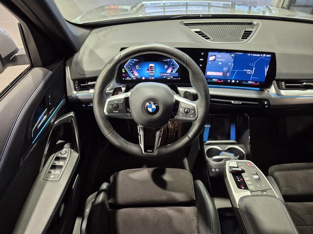 BMW X1 sDrive18i High Executive M-Sport | Camera | Stoelverwarming | Carplay/Android