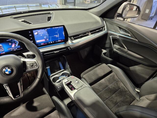 BMW X1 sDrive18i High Executive M-Sport | Camera | Stoelverwarming | Carplay/Android