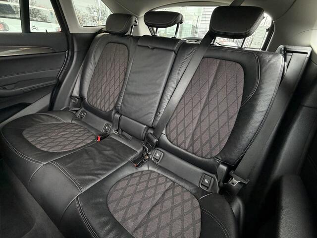 BMW X1 xDrive25e X-line | PANO | Camera | LED | Excecutive | Bestuurderassist-sys | ACC Snelh-/afstandsreg | Interesse in een bezichtiging of proefrit, bel of app met 06-24282842